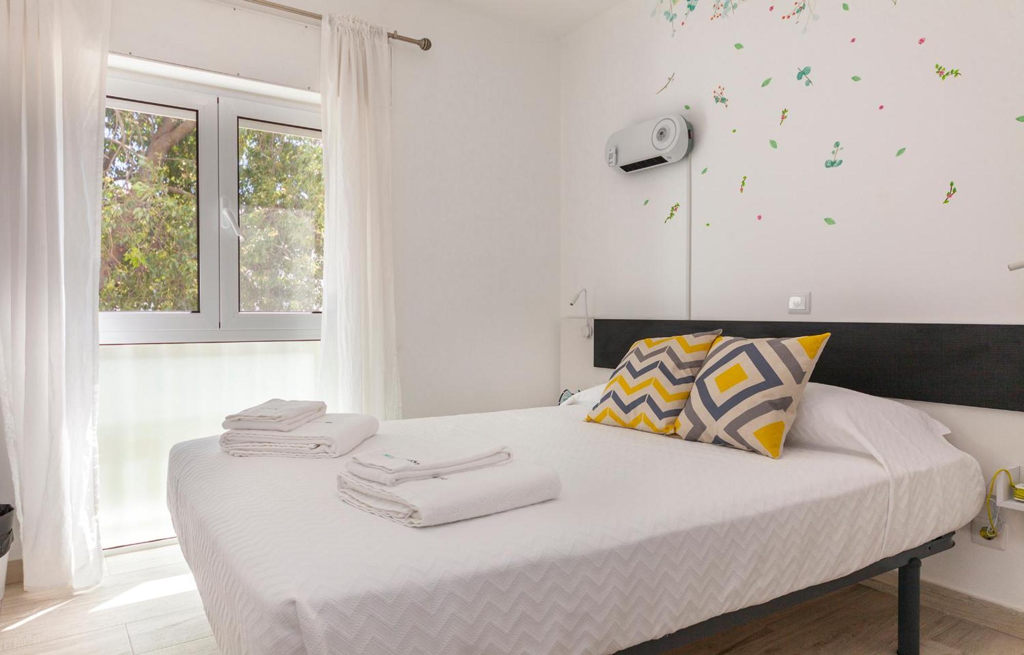 M - Martin & Tomas Guesthouse Lagos Room photo